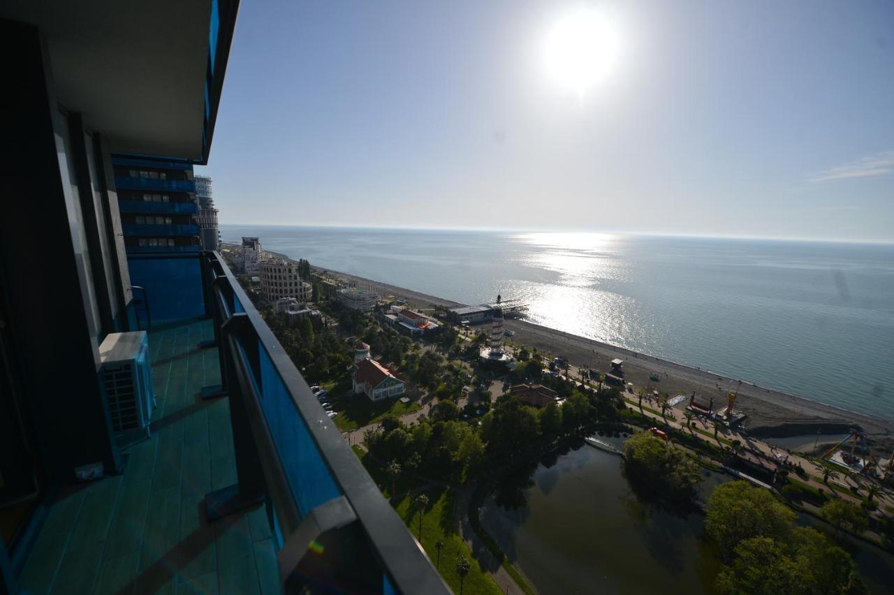 Orbi City Twins Tower Батуми Экстерьер фото